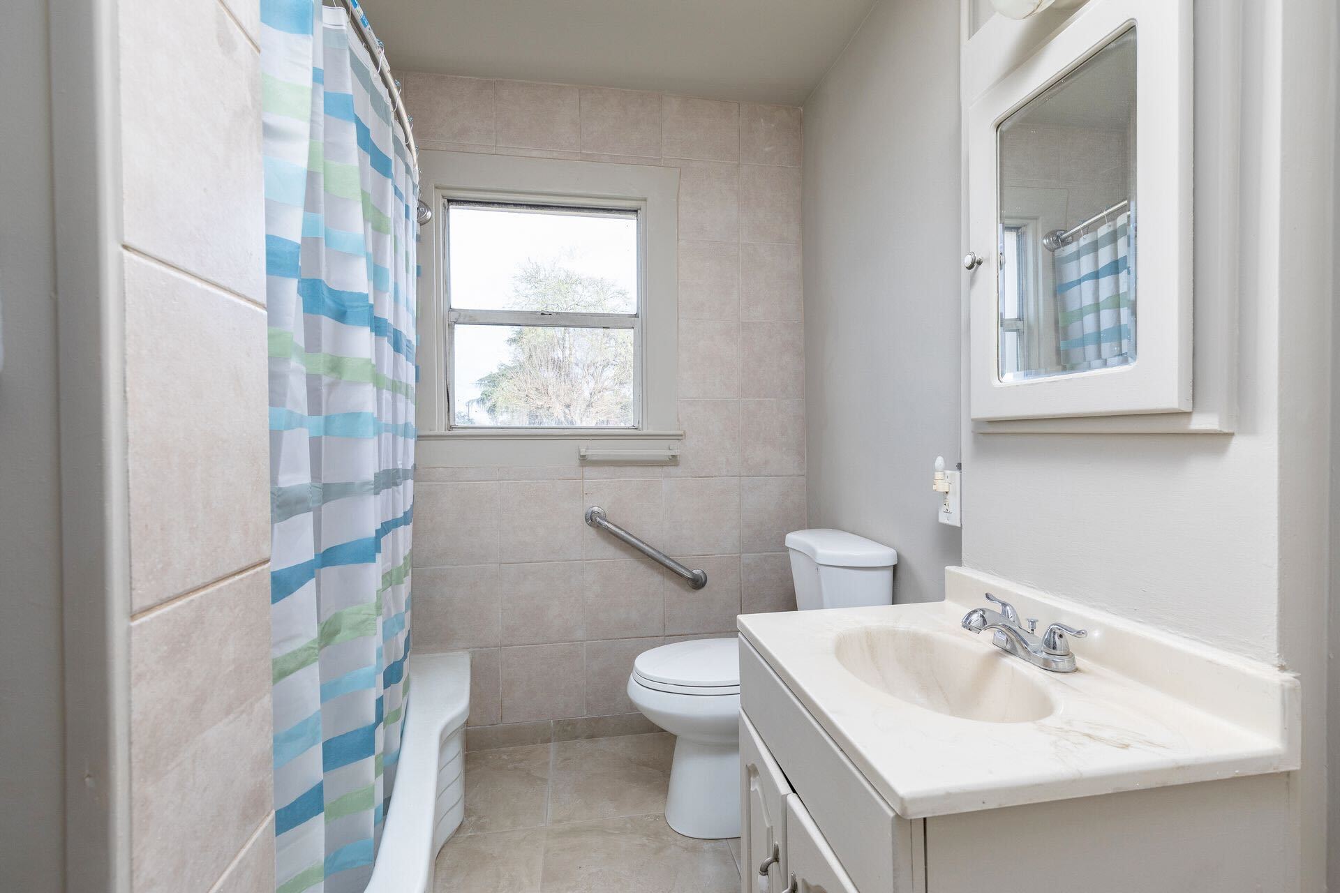 Warmer bathroom original